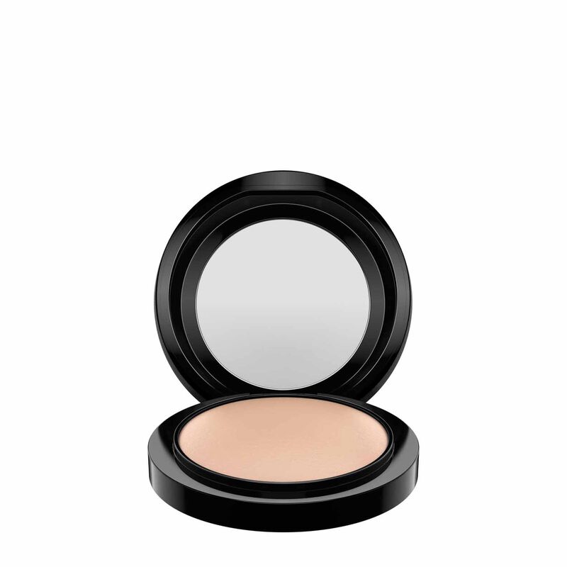MAC Mineralize Skinfinish Natural image number 8